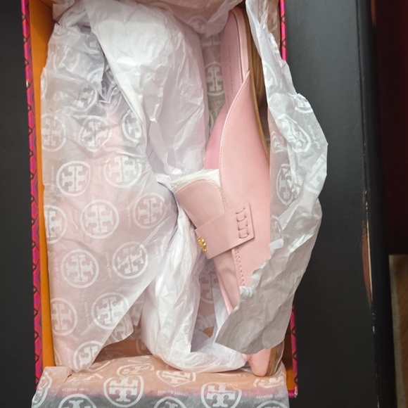 TORY BURCH Pointed Backless Loafer/Mule Patent Leather - Picture 8 of 12